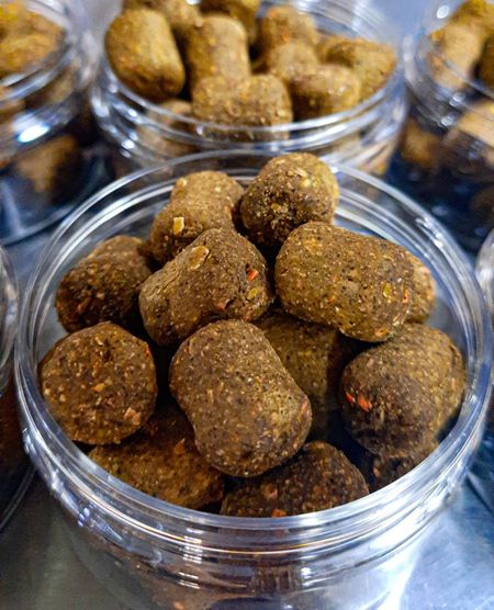Wafters Dumbells Putton Flavours 15/20mm LIVER SQUID
